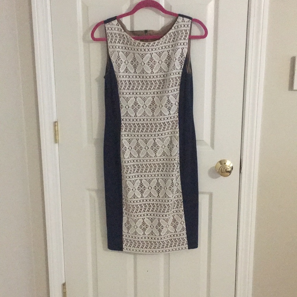 ❤️ Ann Klein lace navy blue shift dress ❤️